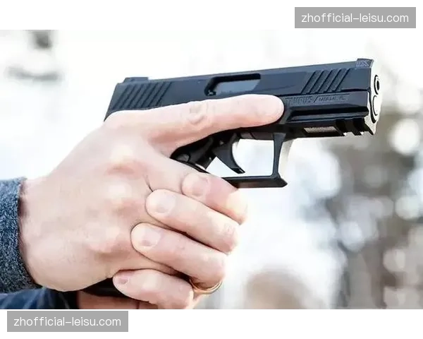 16座承办球场分布松散，队伍频繁转移削弱战术演练黄金周期